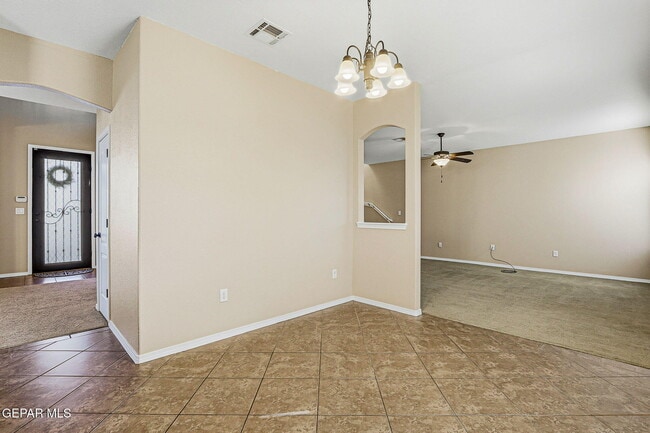 Building Photo - 3165 Sarina Cir