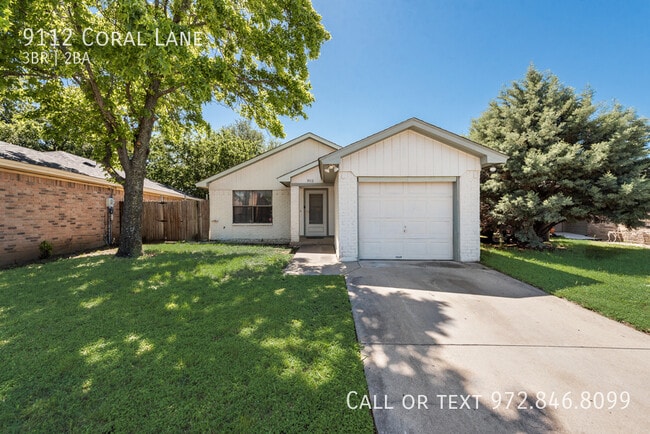 Building Photo - 9112 Coral Ln