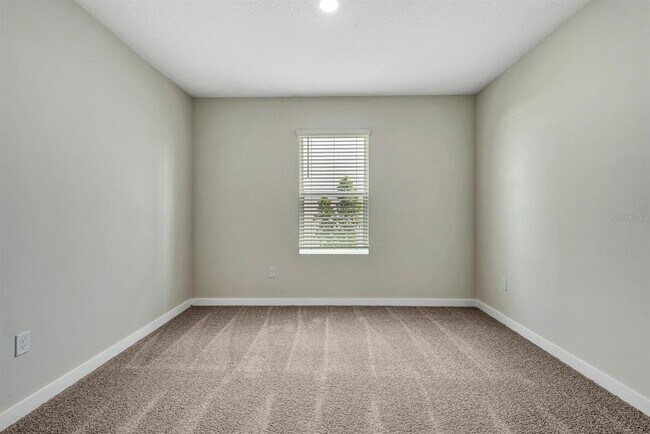 Building Photo - 18303 Wheathouse Pl