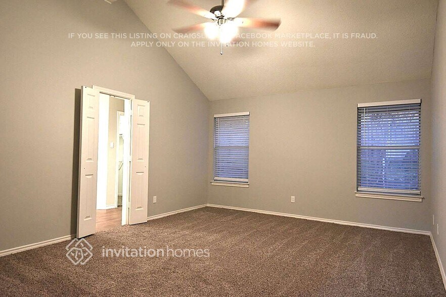 Building Photo - 3908 Helmsford Dr