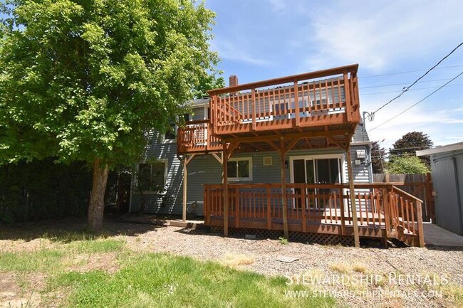 Building Photo - Beautiful home in Springfield