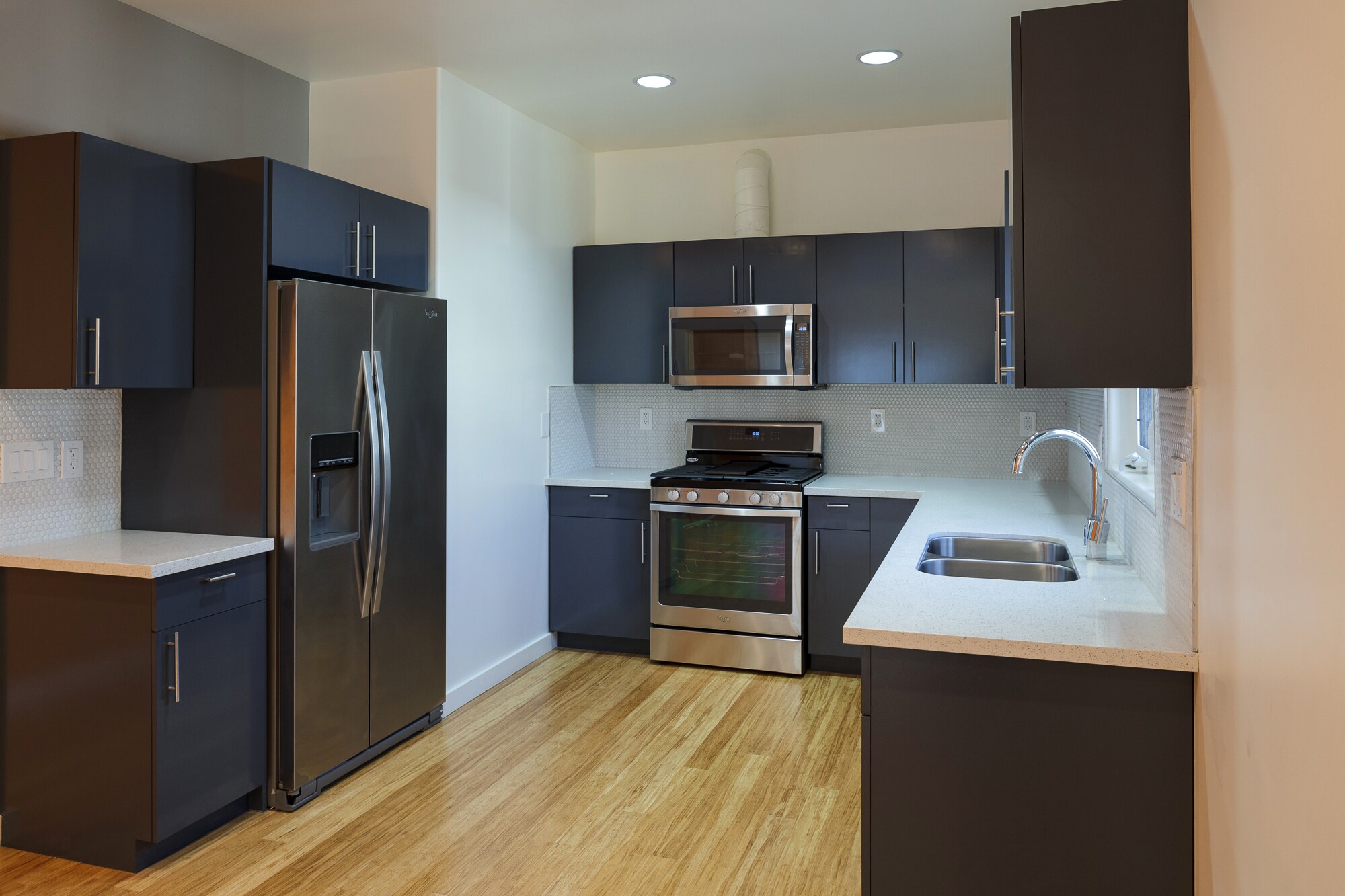 Kitchen - 741 Wilcox Ave