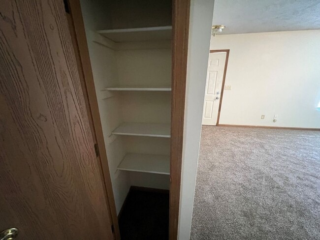 Building Photo - 1528-1530 S 18th St