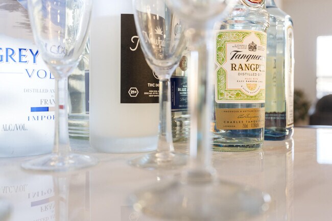 Building Photo - 113 Ridgeway Cir