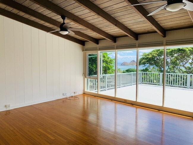 Building Photo - Breathtaking Ocean & Mokulua Island Views