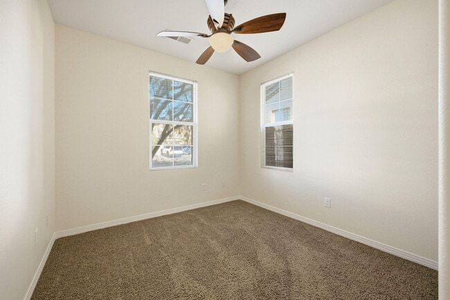 Building Photo - 35495 Domani Dr
