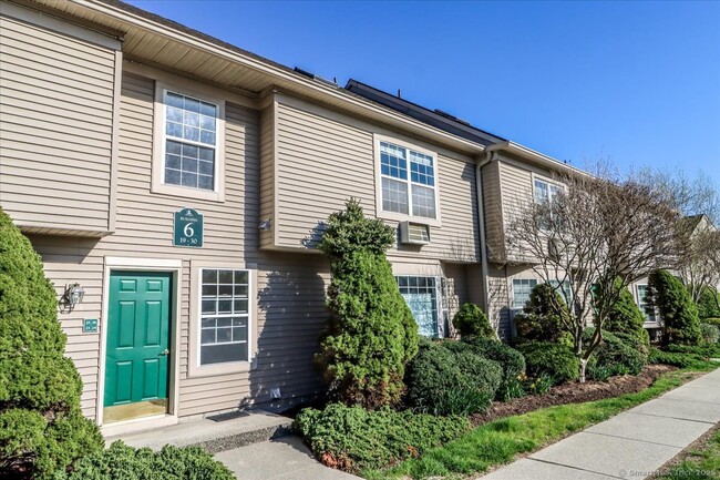 Building Photo - 26 Glen Ridge Ct