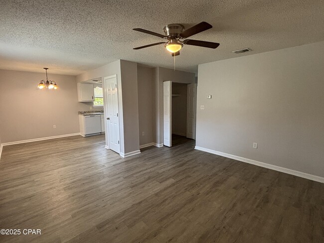Building Photo - 109 Kapalua Dr