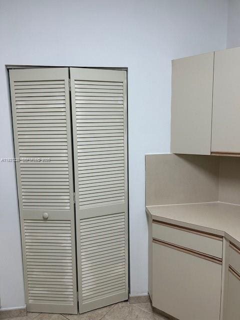 Building Photo - 8816 Collins Ave