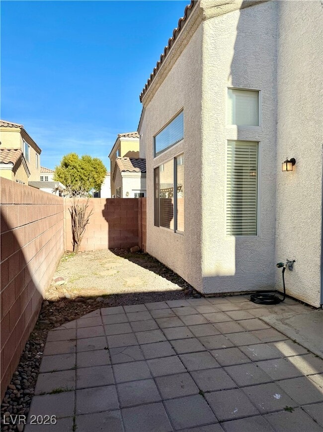 Building Photo - 2710 Positive Ct