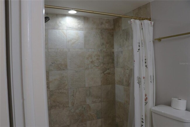 Building Photo - 2333 Feather Sound Dr