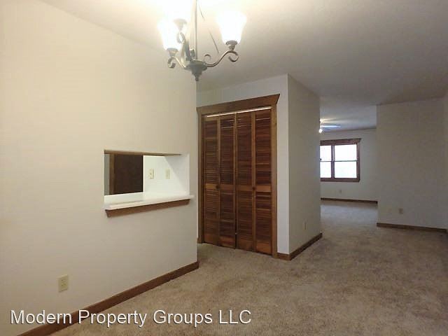 Building Photo - 2 br, 2 bath House - 527 Huntridge Dr