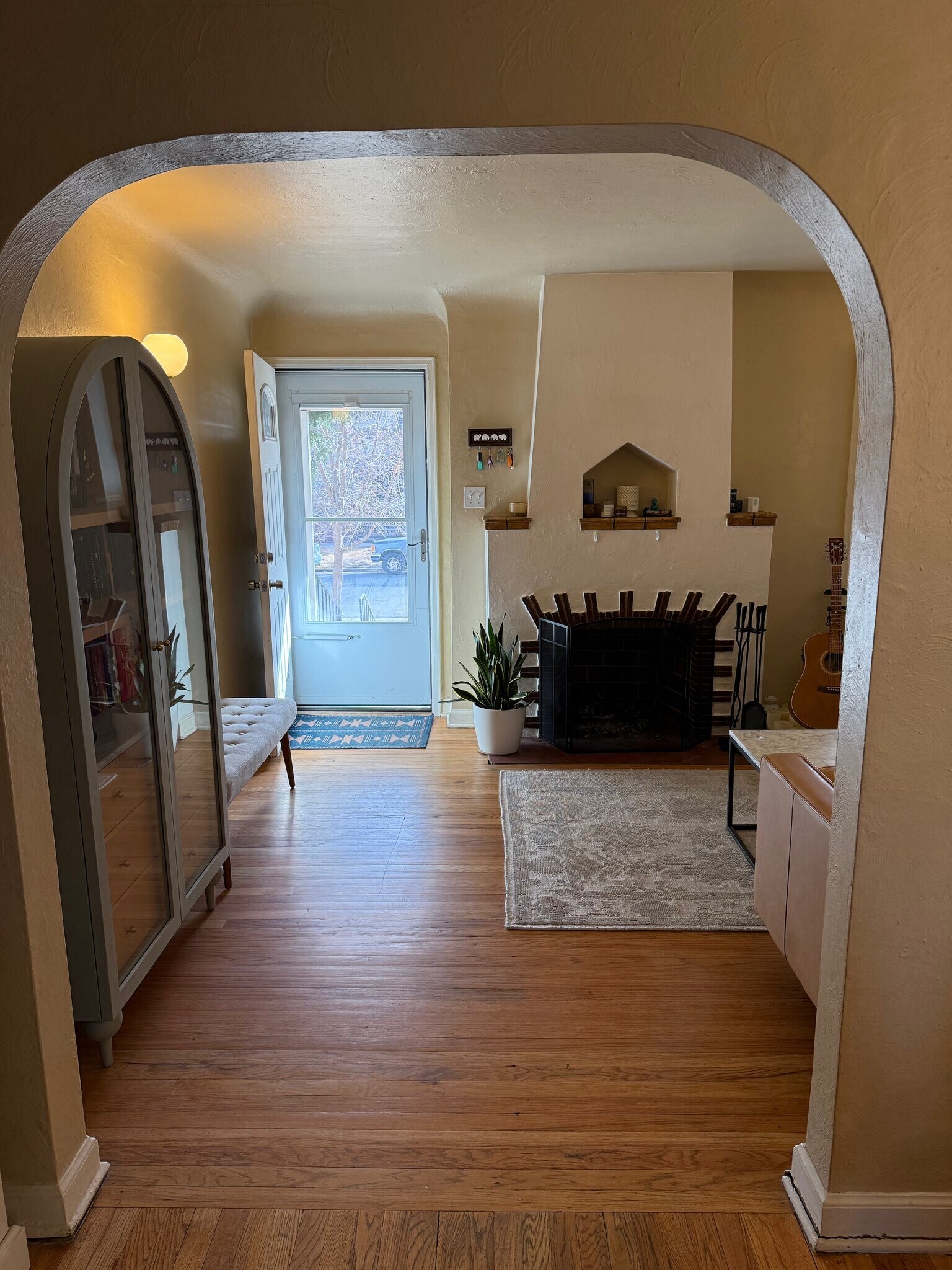 Building Photo - 3423 St Paul St