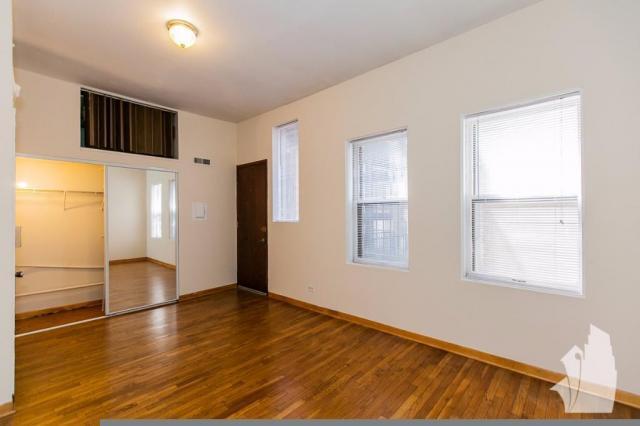 Building Photo - 2 bedroom in Chicago IL 60614