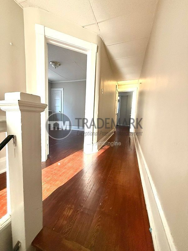 Building Photo - 2215 N 4th St