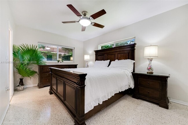 Building Photo - 6000 Leonardo St