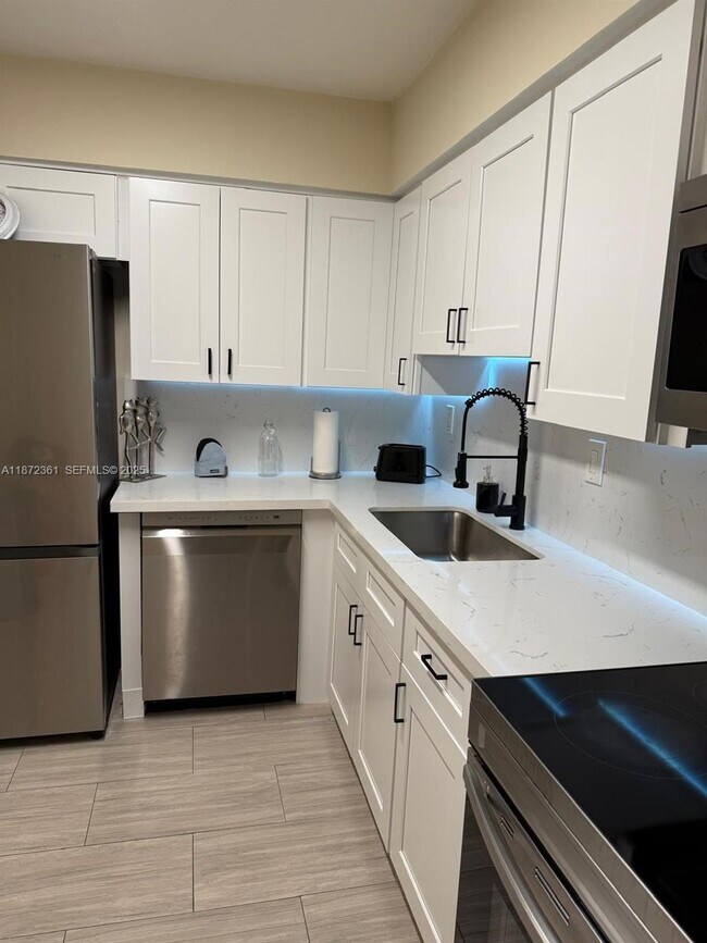 Building Photo - 3300 NE 192 St