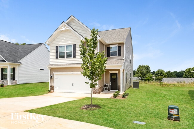 Building Photo - 404 Stonefence Dr