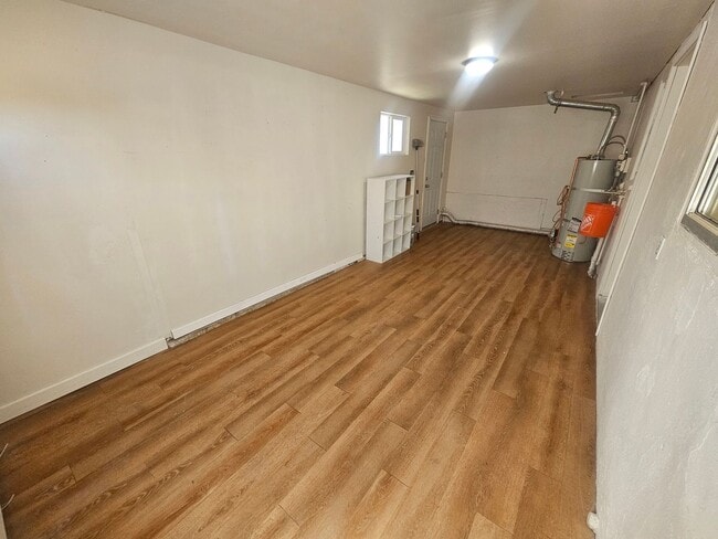 Building Photo - Home for Rent in Corning! 2 Bedroom 1 Bathroom PLUS Bonus Room