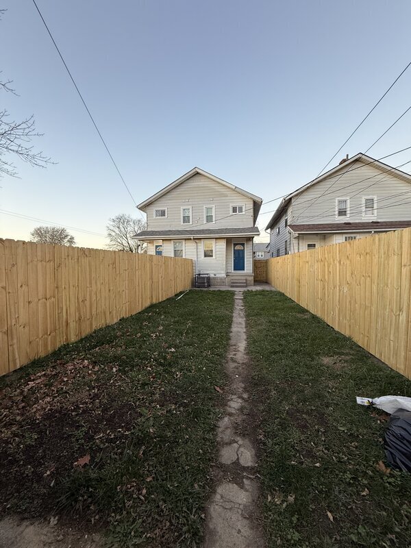 Building Photo - 207 Southwood Ave