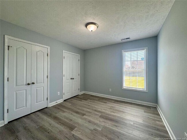 Building Photo - 231 Brightwood Dr