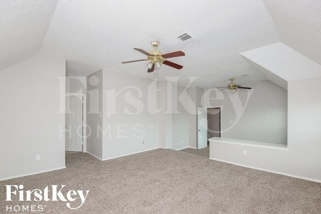 Building Photo - 4402 Santa Fe Ln