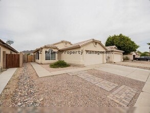 Building Photo - 5014 W Ponderosa Ln