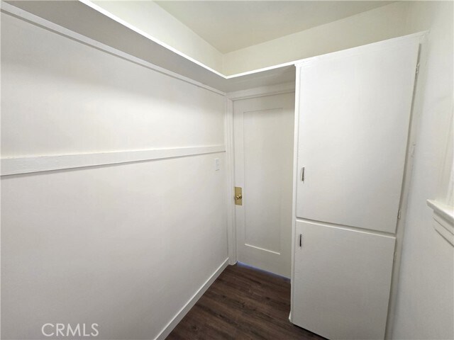 Building Photo - 121 W Lomita Ave