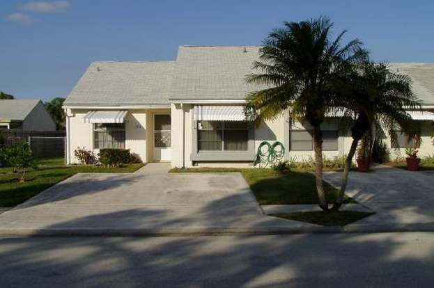 Building Photo - 113 Pinewood Ct