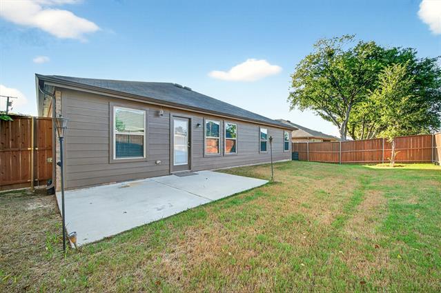 Building Photo - 2202 Alamo Rd
