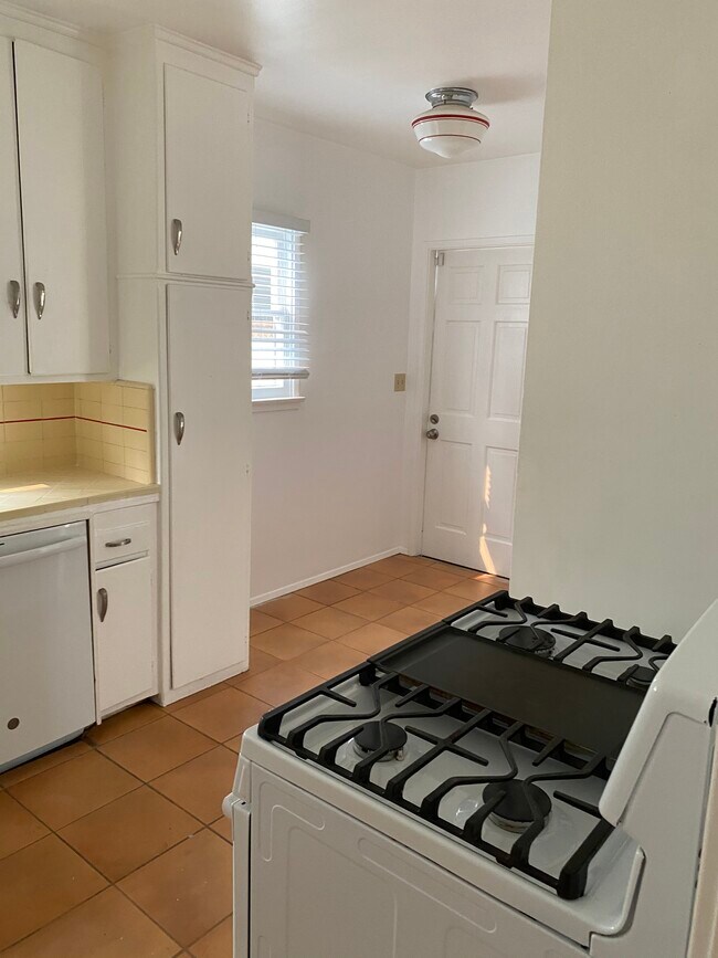 Kitchen back door - 5243 Wilkinson Ave