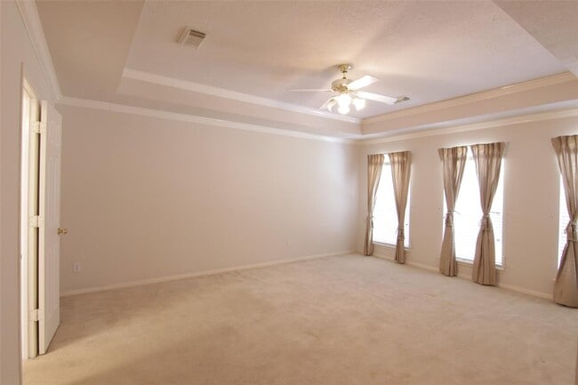Building Photo - 3107 Waters View Dr