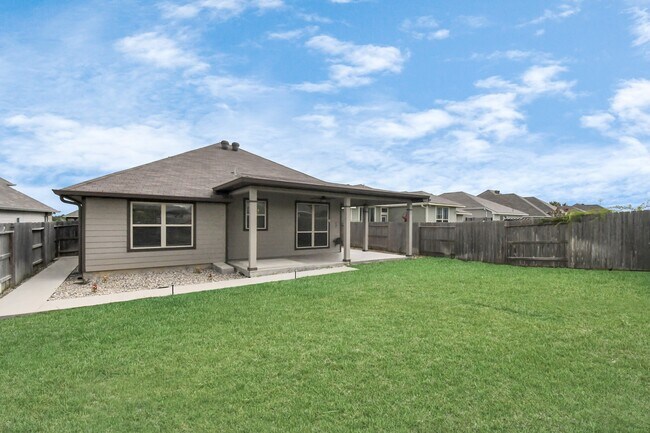 Building Photo - 299 Brock's Ln