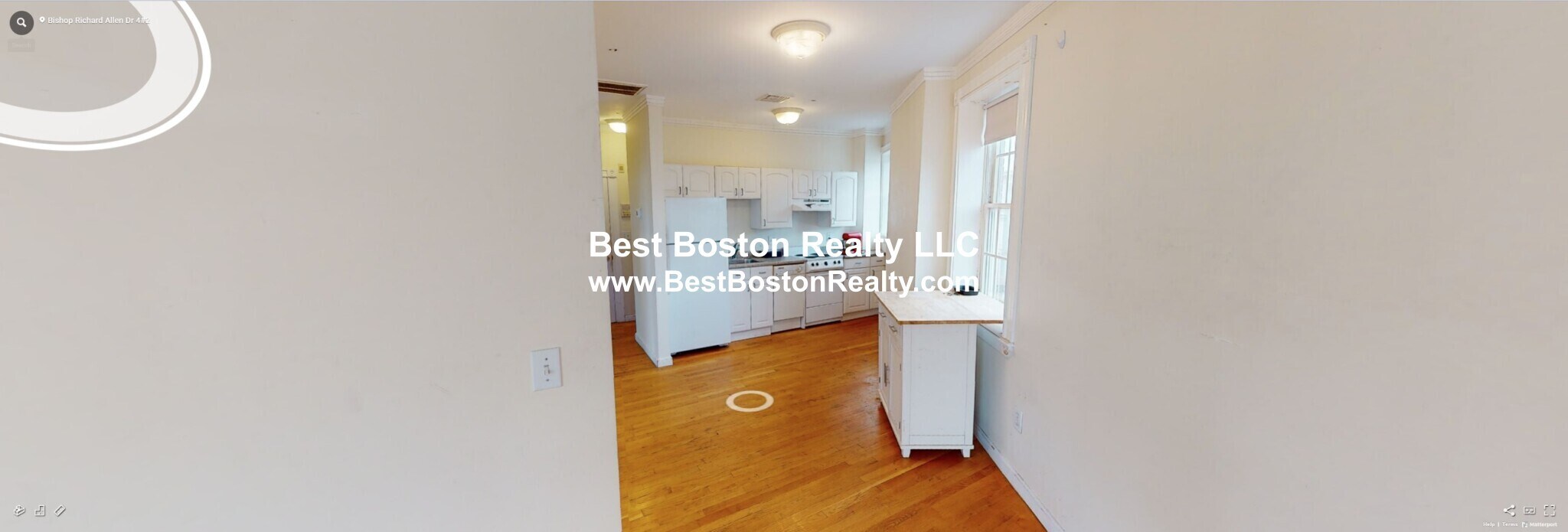 Building Photo - 4 Bishop Allen Dr