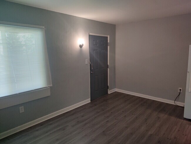 Building Photo - 74 W Moler St