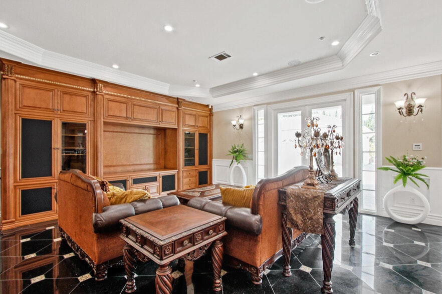 Building Photo - 1117 Encanto Dr