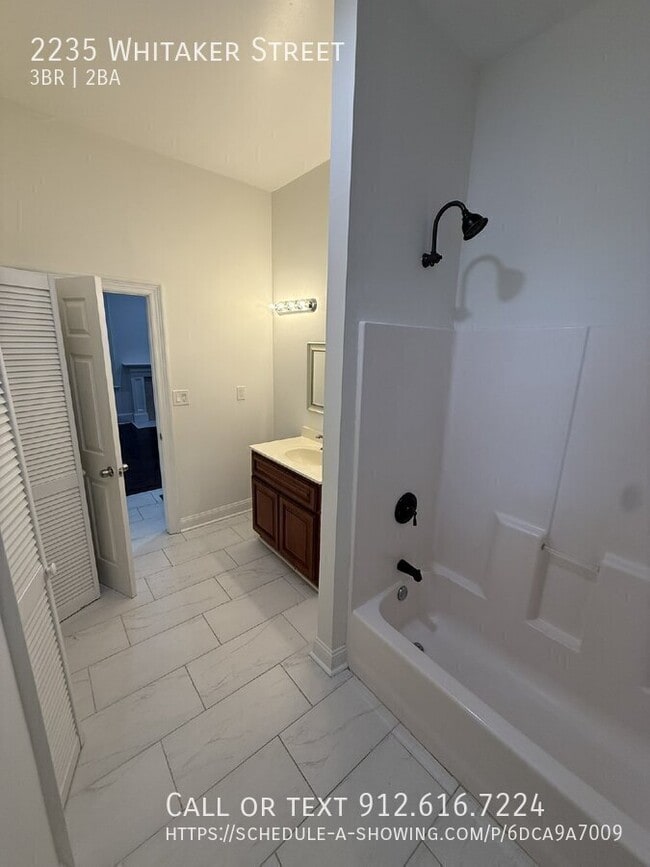 Building Photo - 2235 Whitaker St