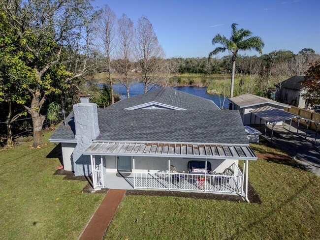 Building Photo - 11416 Pine Forest Dr