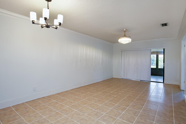 Building Photo - 6036 Indrio Rd