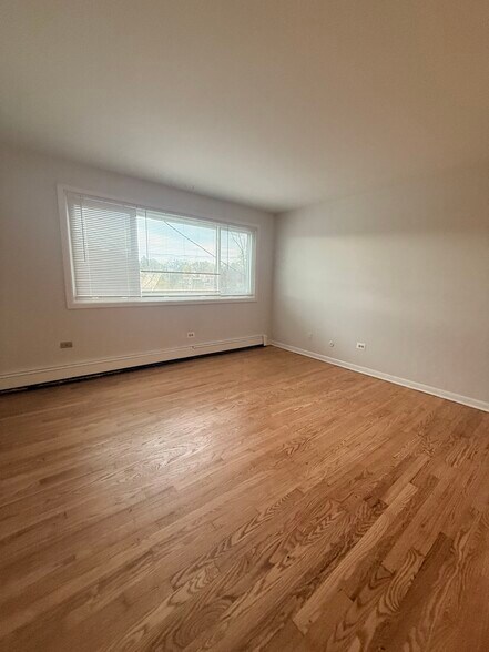 Building Photo - 700 McKinley Ave