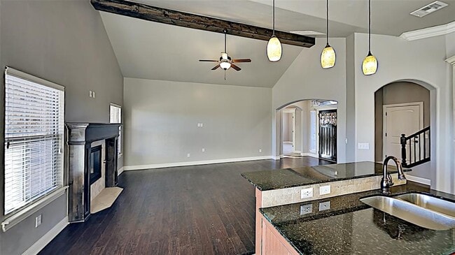 Building Photo - 1612 NW 157th Cir