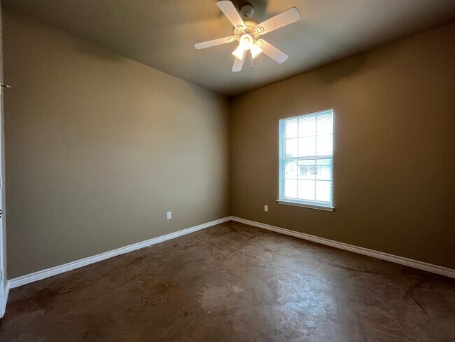 Building Photo - 3105 Beauford St