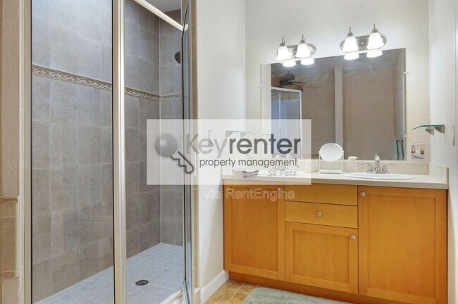 Building Photo - 130 164th Ave