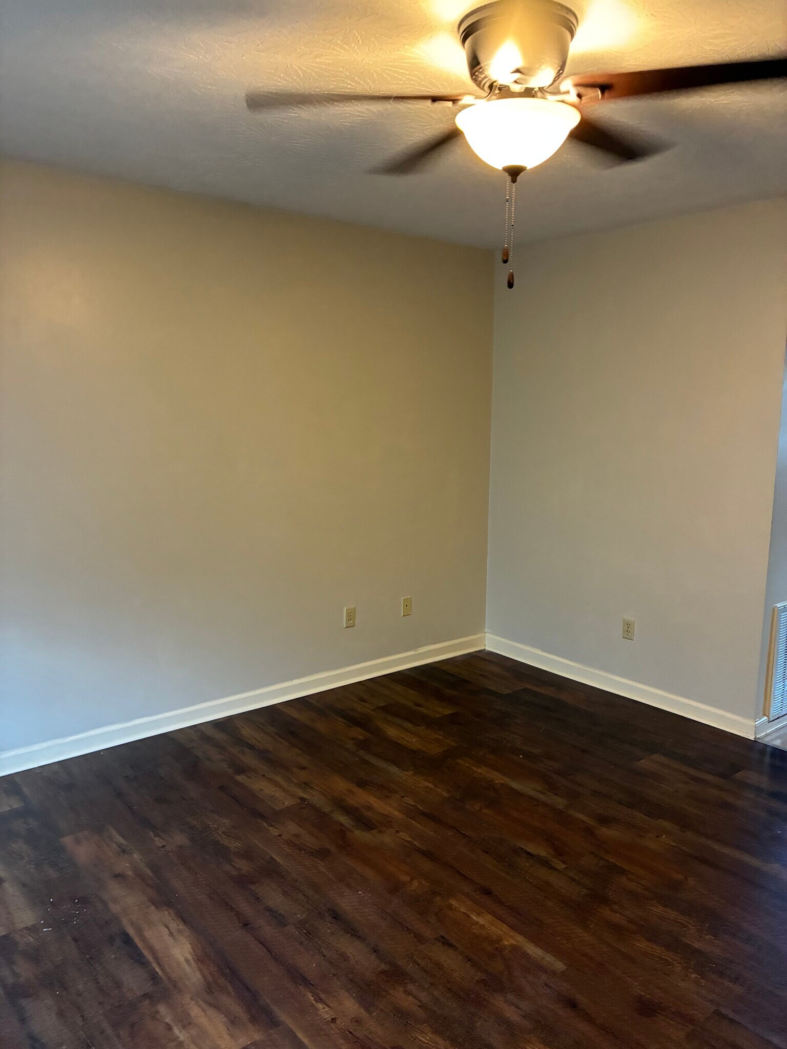 Building Photo - 1009 Merrick Dr