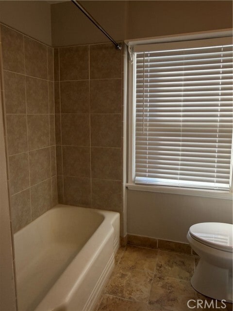 Building Photo - 558 N Vermont Ave