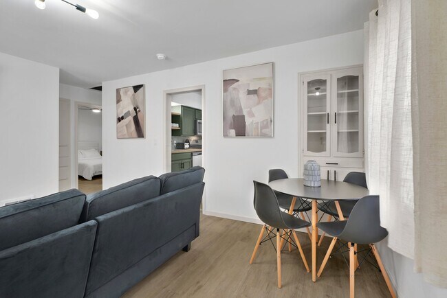 Building Photo - 2312 Willemette Ct