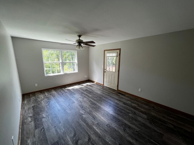 Building Photo - Hickory Hills Haven | Stylish 3BR Retreat with Garage, Deck & Dreamy Outdoor Space