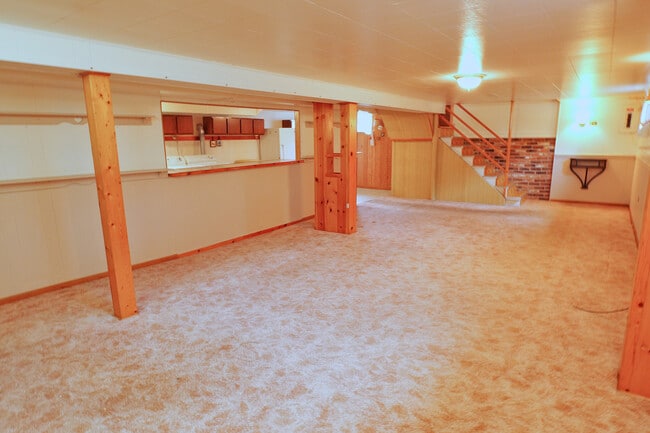 Building Photo - 4537 W 100th Pl