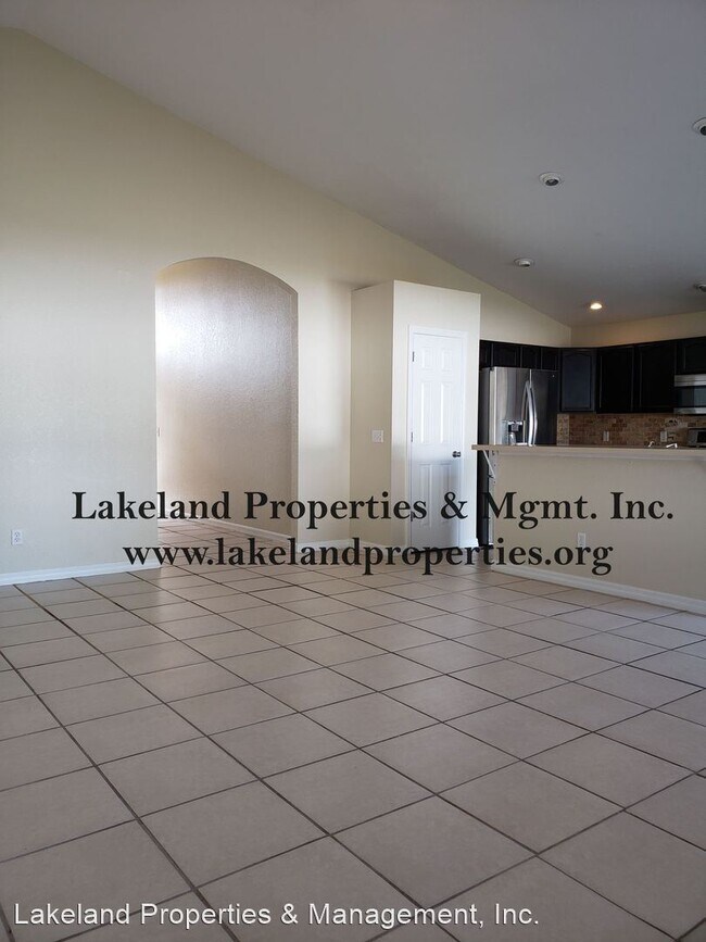 Building Photo - 4 br, 3 bath House - 2567 Boots Rd.