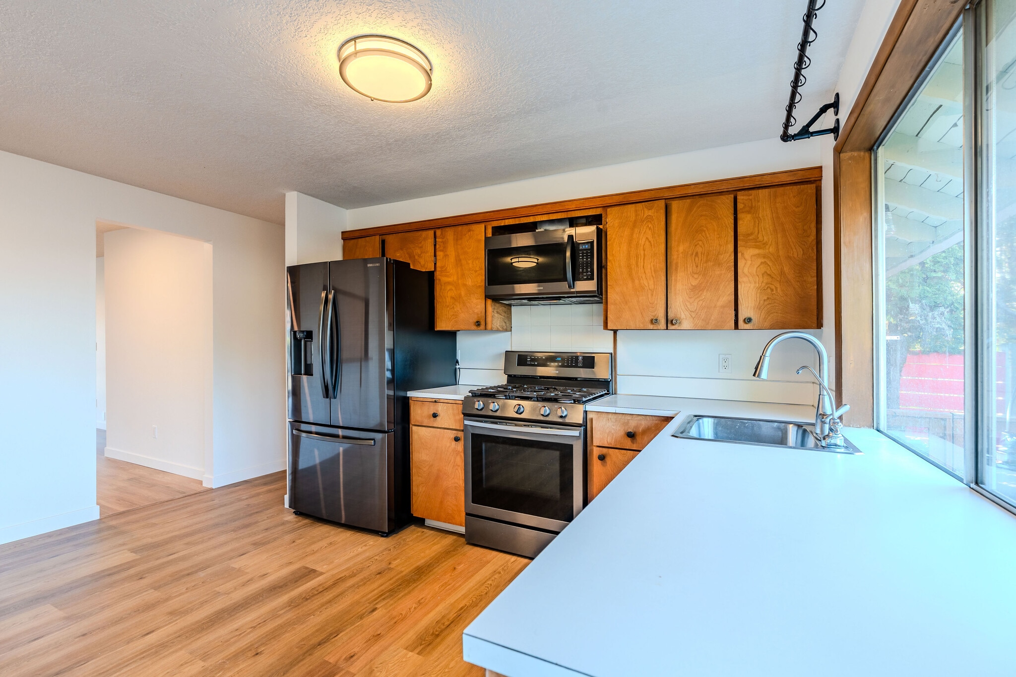 Building Photo - 14225 SW Rocklynn Pl